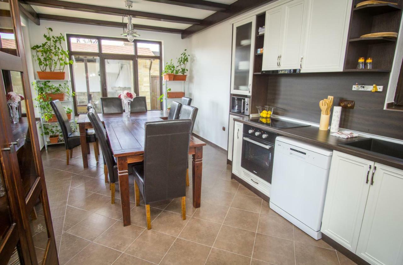 Villa Pri Shtarkela Brodilovo Bagian luar foto